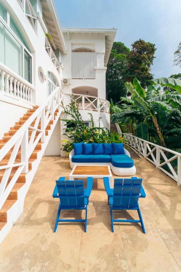 Blue Roatan Resort West Bay Exterior photo